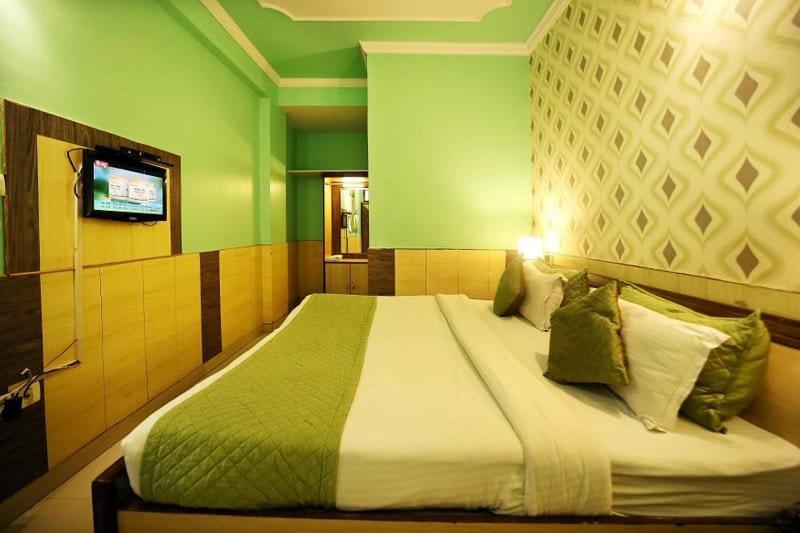 Hotel Golden Heritage Deluxe Divisione di Divisione di Jaipur Esterno foto