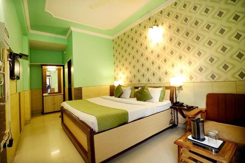 Hotel Golden Heritage Deluxe Divisione di Divisione di Jaipur Esterno foto