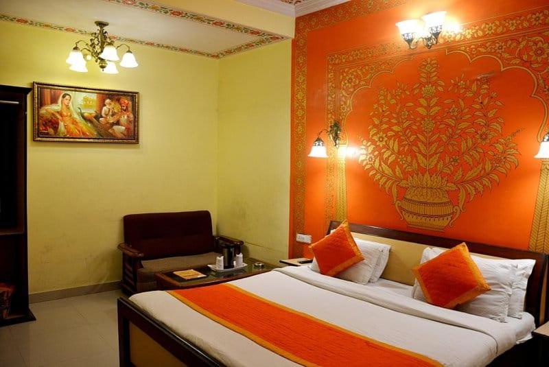 Hotel Golden Heritage Deluxe Divisione di Divisione di Jaipur Esterno foto