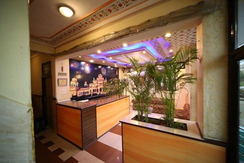 Hotel Golden Heritage Deluxe Divisione di Divisione di Jaipur Esterno foto